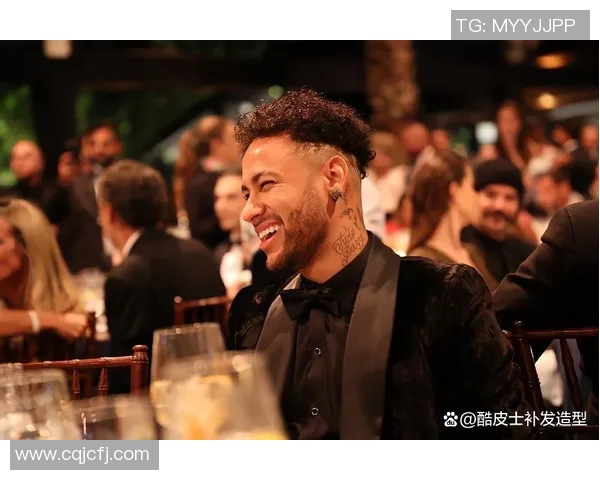 卷发足球明星的魅力与风采揭秘以及精彩图片欣赏